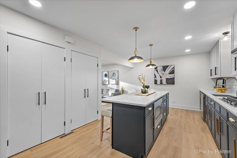 Tiny photo for 2041 Vermont Street, Rolling Meadows, IL 60008 (MLS # 12502532)