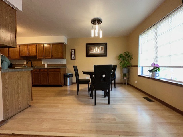 124 Village Creek Drive