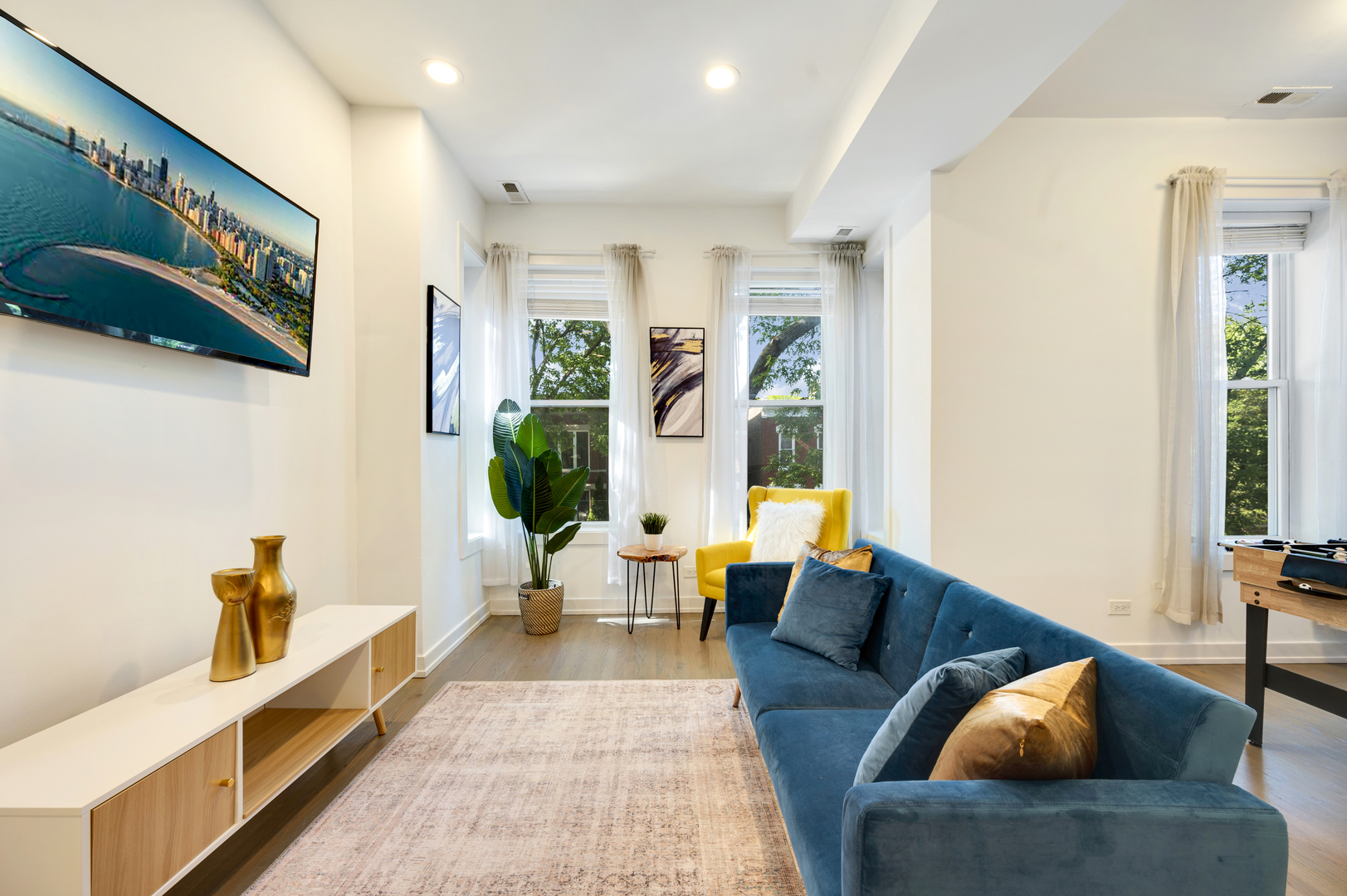 2637 W CRYSTAL Street 2