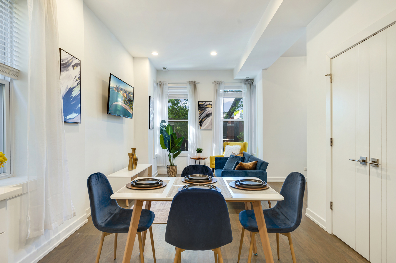 2637 W CRYSTAL Street 2