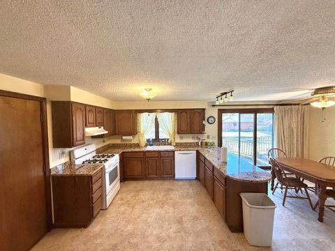 Tiny photo for 1807 Fargo Avenue, McHenry, IL 60050 (MLS # 12579084)