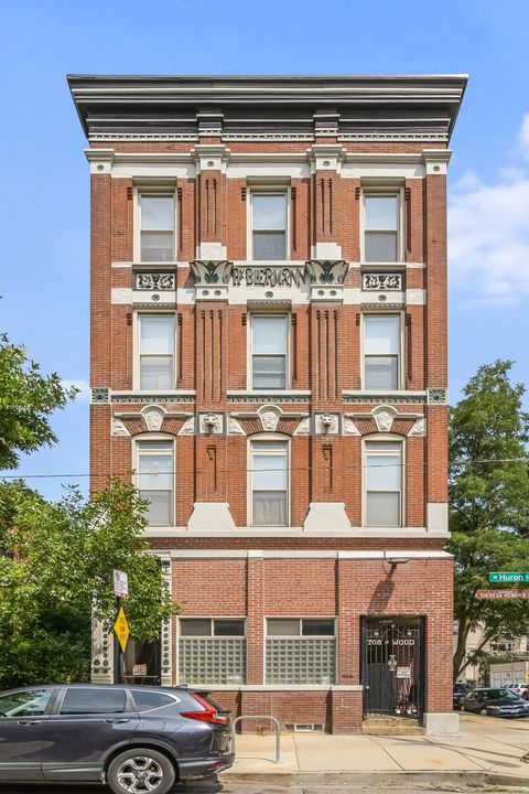 708 N Wood Street 2-N Chicago IL 60622