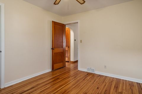 Tiny photo for 1519 23rd Street, Rockford, IL 61108 (MLS # 12599598)