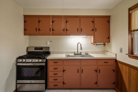 Tiny photo for 1519 23rd Street, Rockford, IL 61108 (MLS # 12599598)