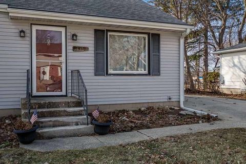 Tiny photo for 1519 23rd Street, Rockford, IL 61108 (MLS # 12599598)