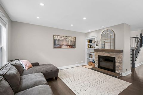 Tiny photo for 340 S Prospect Street, Roselle, IL 60172 (MLS # 12642957)