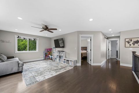 Tiny photo for 340 S Prospect Street, Roselle, IL 60172 (MLS # 12642957)