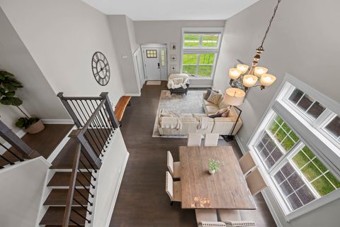 Tiny photo for 340 S Prospect Street, Roselle, IL 60172 (MLS # 12642957)