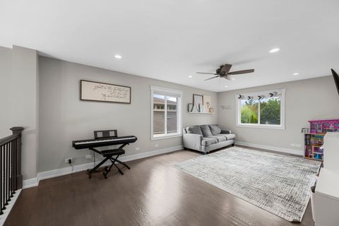 Tiny photo for 340 S Prospect Street, Roselle, IL 60172 (MLS # 12642957)