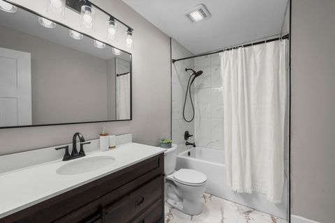 Tiny photo for 340 S Prospect Street, Roselle, IL 60172 (MLS # 12642957)