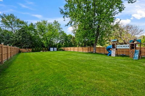 Tiny photo for 340 S Prospect Street, Roselle, IL 60172 (MLS # 12642957)