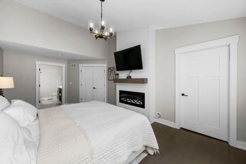 Tiny photo for 340 S Prospect Street, Roselle, IL 60172 (MLS # 12642957)