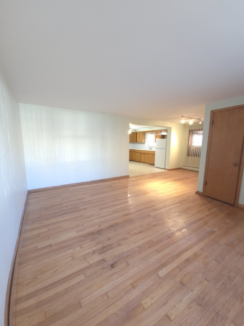 3707 Clarence Avenue Garden