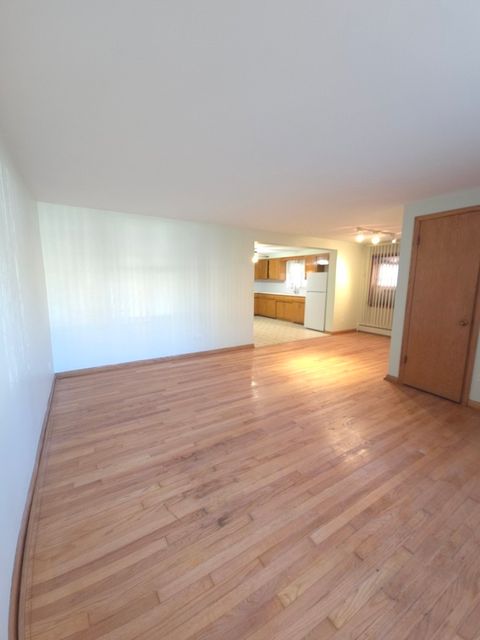 Tiny photo for 3707 Clarence Avenue #Garden, Berwyn, IL 60402 (MLS # 12605189)