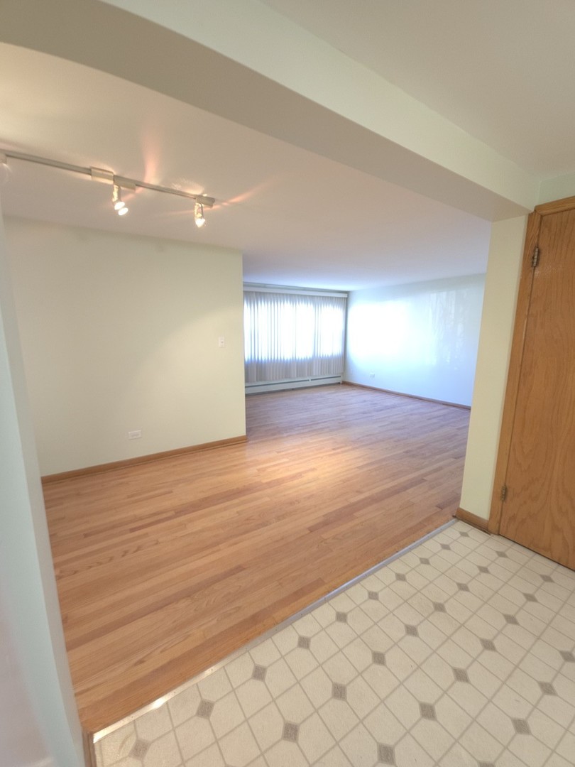 3707 Clarence Avenue Garden