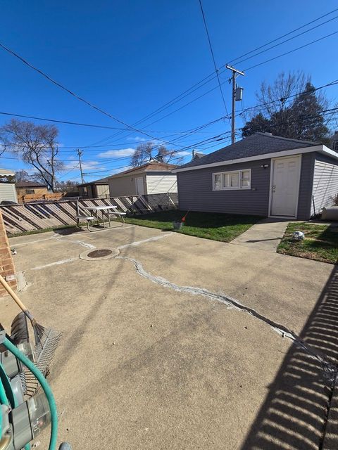 Tiny photo for 3707 Clarence Avenue #Garden, Berwyn, IL 60402 (MLS # 12605189)