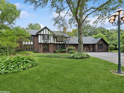 4655 Celano Drive Libertyville IL 60048