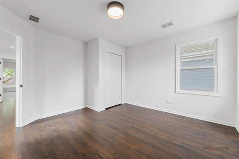 Tiny photo for 607 S Cedar Avenue, Elmhurst, IL 60126 (MLS # 12685164)