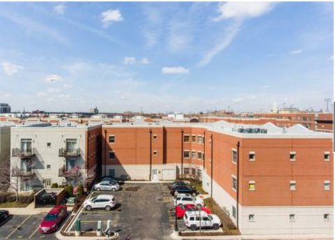 1407 S Halsted Street 3A Chicago IL 60607