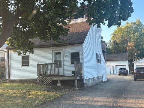 521 VICTOR Street Sycamore IL 60178