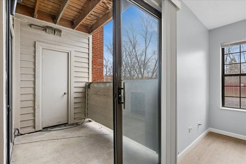 Tiny photo for 1911 N Hicks Road #103, Palatine, IL 60074 (MLS # 12585990)