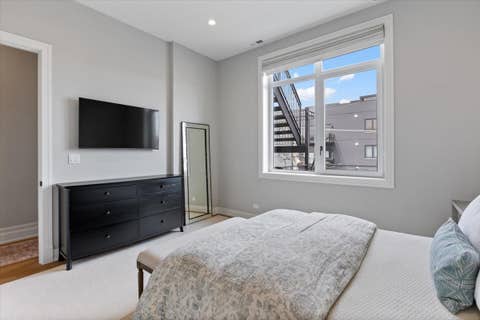 Tiny photo for 938 N Winchester Avenue #3, Chicago, IL 60622 (MLS # 12672550)