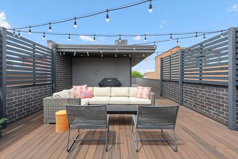 Tiny photo for 938 N Winchester Avenue #3, Chicago, IL 60622 (MLS # 12672550)