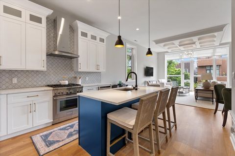 Tiny photo for 938 N Winchester Avenue #3, Chicago, IL 60622 (MLS # 12672550)
