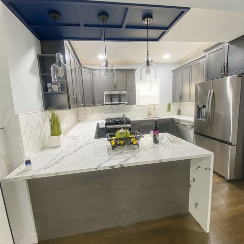 Tiny photo for 949 N Lockwood Avenue, Chicago, IL 60651 (MLS # 12505887)