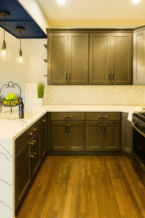 Tiny photo for 949 N Lockwood Avenue, Chicago, IL 60651 (MLS # 12505887)