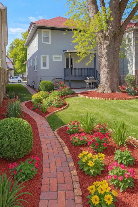 Tiny photo for 949 N Lockwood Avenue, Chicago, IL 60651 (MLS # 12505887)