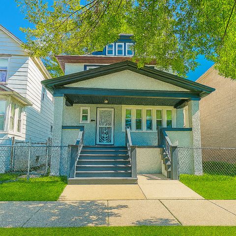 Tiny photo for 949 N Lockwood Avenue, Chicago, IL 60651 (MLS # 12505887)