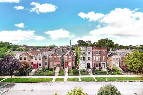 Tiny photo for 3541 S Prairie Avenue #4, Chicago, IL 60653 (MLS # 12762308)