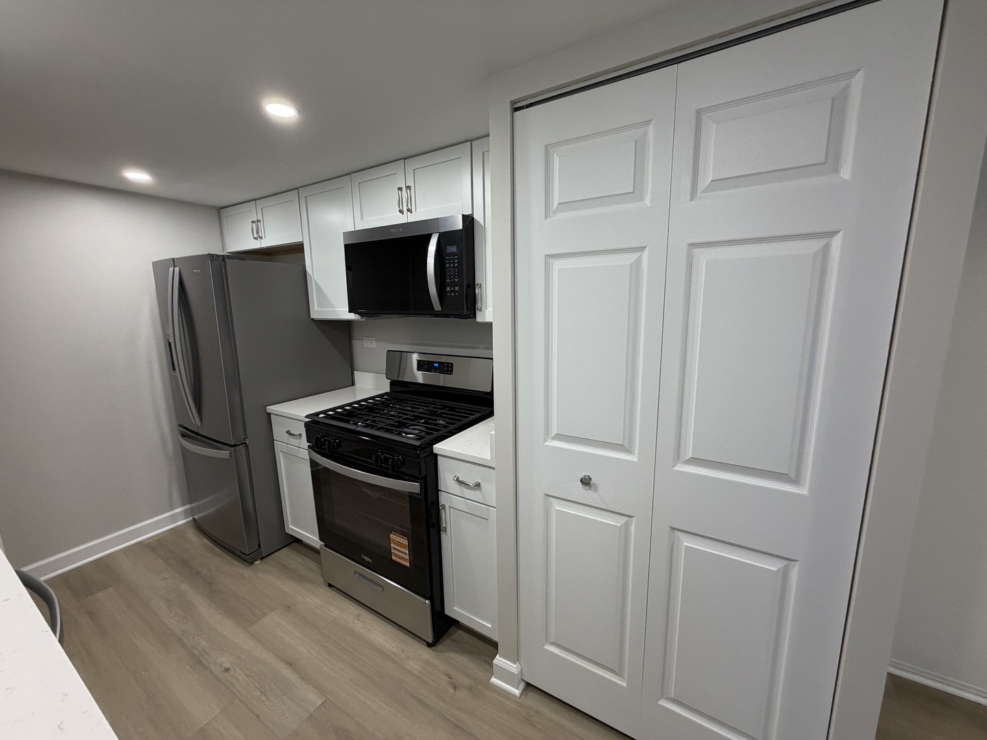 29W526 Winchester Circle 2N