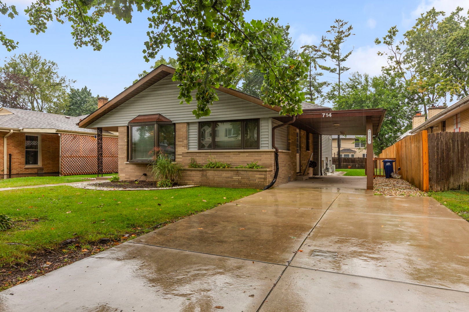 714 Jonquil Terrace