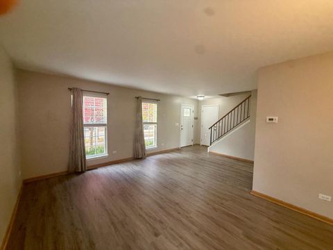 Tiny photo for 2477 Smithfield Court, Aurora, IL 60503 (MLS # 12524439)