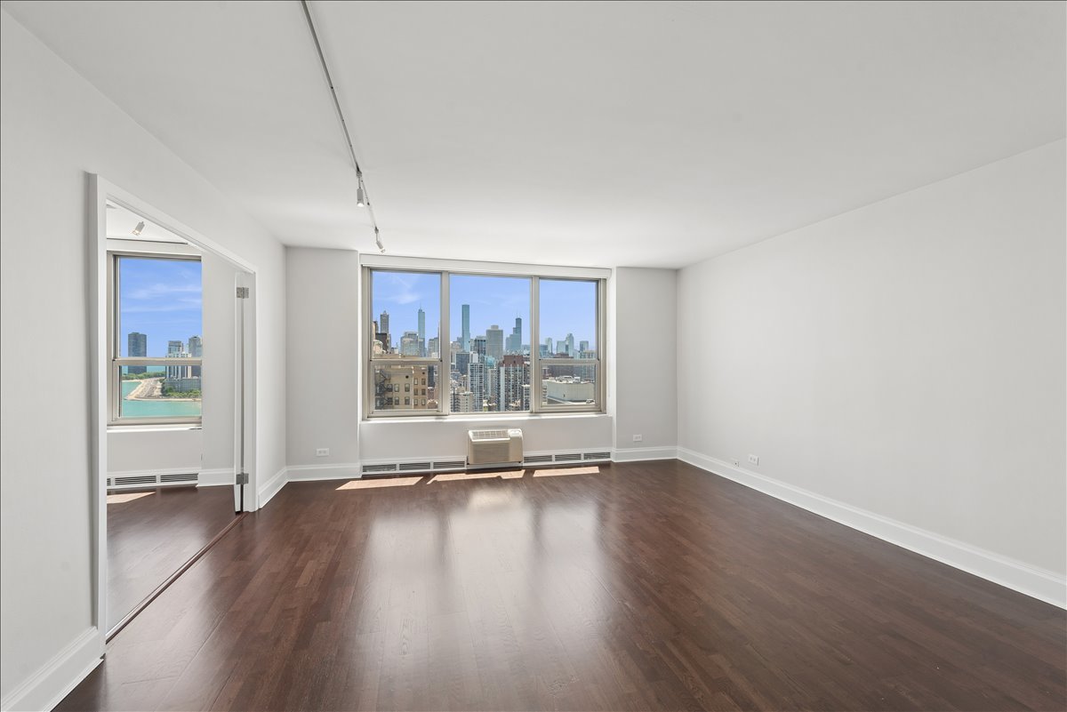 1550 N LAKE SHORE Drive 30D