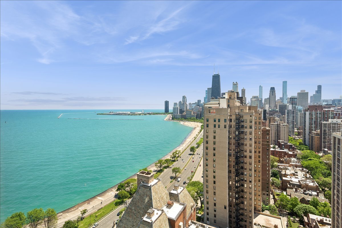 1550 N LAKE SHORE Drive 30D