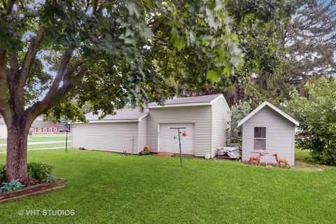 Tiny photo for 6408 Elm Street, Union, IL 60180 (MLS # 12427035)