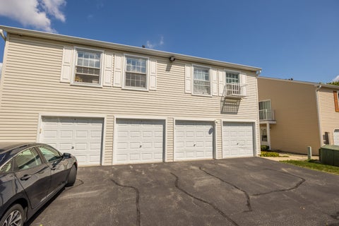 Tiny photo for 1257 Pearl Avenue #C, Glendale Heights, IL 60139 (MLS # 12769307)
