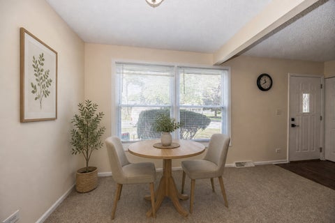 Tiny photo for 1257 Pearl Avenue #C, Glendale Heights, IL 60139 (MLS # 12769307)