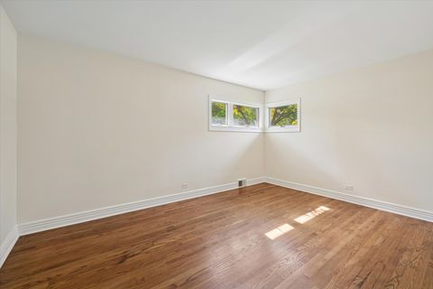 Tiny photo for 522 W Council Trail, Mount Prospect, IL 60056 (MLS # 12490136)