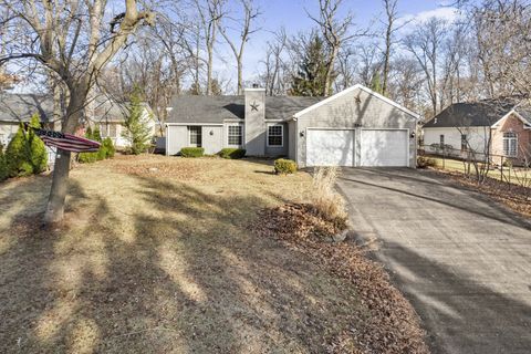 Tiny photo for 586 Holiday Drive, Lake Holiday, IL 60552 (MLS # 12586829)