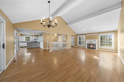 Tiny photo for 586 Holiday Drive, Lake Holiday, IL 60552 (MLS # 12586829)