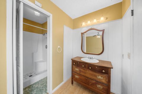 Tiny photo for 586 Holiday Drive, Lake Holiday, IL 60552 (MLS # 12586829)