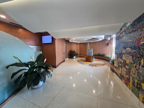 Tiny photo for 6301 N Sheridan Road #24E, Chicago, IL 60660 (MLS # 12689824)