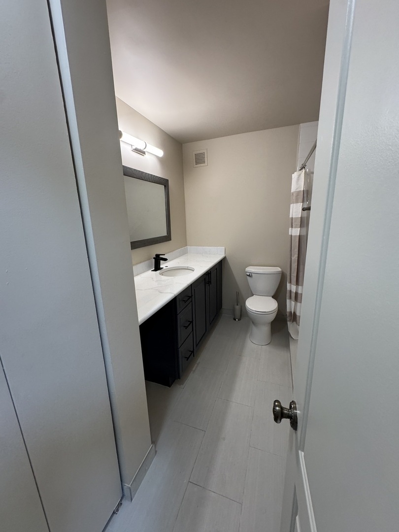 30 E Huron Street 1308