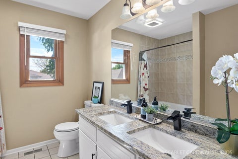 Tiny photo for 652 Princeton Lane, New Lenox, IL 60451 (MLS # 12643082)