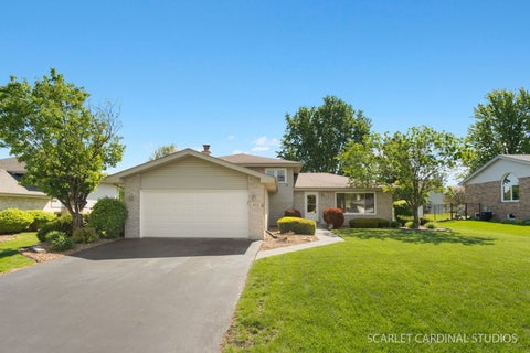 Photo of 652 Princeton Lane, New Lenox, IL 60451 (MLS # 12643082)