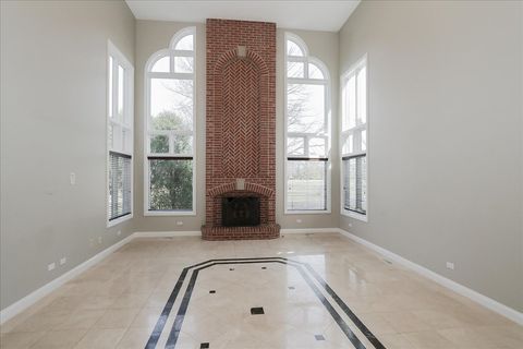 Tiny photo for 5N523 E Lakeview Circle, St. Charles, IL 60175 (MLS # 12570606)